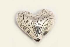 Бусина "Сердце с цветами", античное серебро